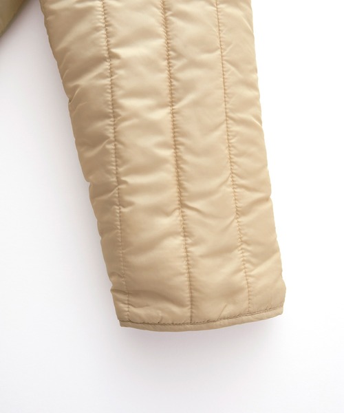 Chaco closet（チャコ クローゼット）の「オーバーサイズキルティングサイドスリットリバーシブルノーカラーコート 2021WINTER（ノーカラージャケット・レディース・ブラック/アイボリー/ライトカーキ/ベージュ/アイボリー系1・FREE）」の19枚目の写真