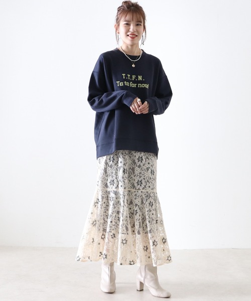 Cheek（チーク）の「ロゴプリント裏毛プルオーバー（スウェット・レディース・アイボリー/グレー/ネイビー・MEDIUM）」の11枚目の写真