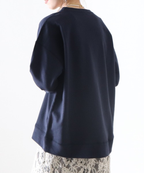 Cheek（チーク）の「ロゴプリント裏毛プルオーバー（スウェット・レディース・アイボリー/グレー/ネイビー・MEDIUM）」の12枚目の写真