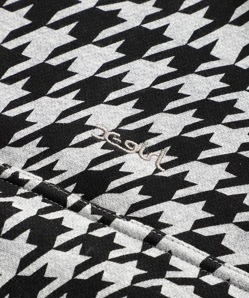 X-girl（エックスガール）の「CARGO POCKET SWEAT HOODIE（パーカー・レディース・オレンジ/ブラック/アッシュ・M/S）」の14枚目の写真