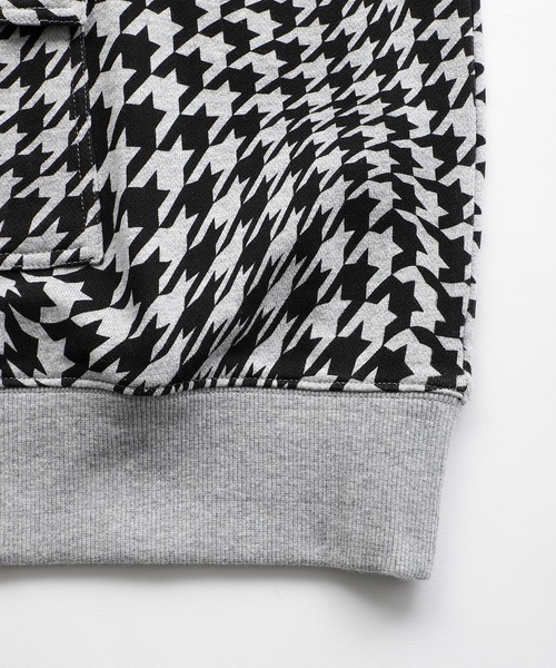 X-girl（エックスガール）の「CARGO POCKET SWEAT HOODIE（パーカー・レディース・オレンジ/ブラック/アッシュ・M/S）」の18枚目の写真