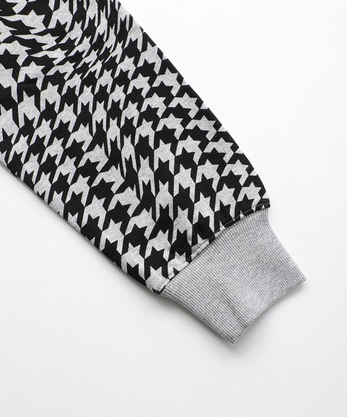 X-girl（エックスガール）の「CARGO POCKET SWEAT HOODIE（パーカー・レディース・オレンジ/ブラック/アッシュ・M/S）」の10枚目の写真