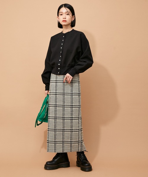 ADAM ET ROPE'(アダムエロペ)の「ブラッシュカーディガン(カーディガン/ボレロ・レディース・ブラック/グリーン/キナリ/ブラック系その他/ベージュ系その他・FREE)」の18枚目の写真