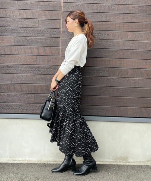 SLURR（スラ―）の「ドットフリルマーメイドスカート（スカート・レディース・ライトベージュ/ブラック・MEDIUM/SMALL）」の13枚目の写真