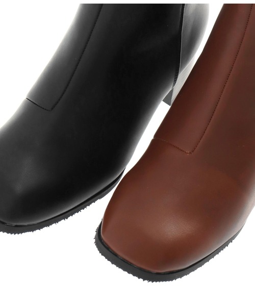 CHILLE(チル)の「切替デザインミディブーティー(ブーツ・レディース・ブラック/ダークブラウン/ブラック系・LL/S/M/L)」の11枚目の写真