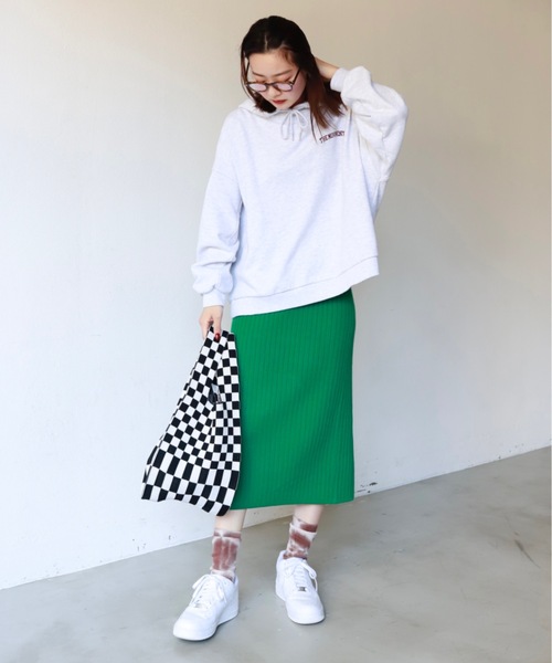 SHAGGIE（シャギー）の「バックスリットリブタイトペンシルスカート（スカート・レディース・ブラック/ブラウン/ブルー/グリーン・FREE）」の10枚目の写真