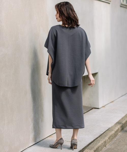 Munich（ミューニック）の「ダブルフェイスブークレータックショルダートップス（Tシャツ/カットソー・レディース・ブラック/オフホワイト/ダークグレー・FREE）」の7枚目の写真