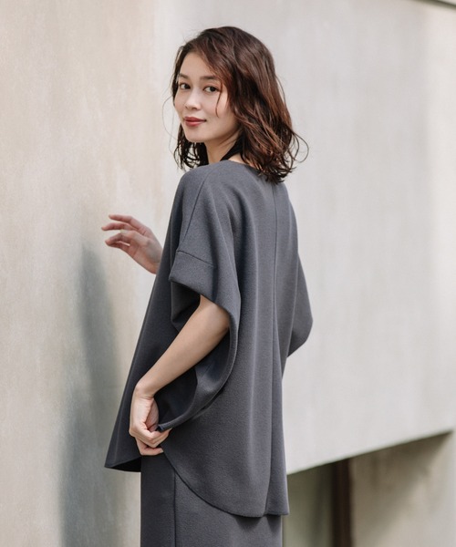 Munich（ミューニック）の「ダブルフェイスブークレータックショルダートップス（Tシャツ/カットソー・レディース・ブラック/オフホワイト/ダークグレー・FREE）」の10枚目の写真