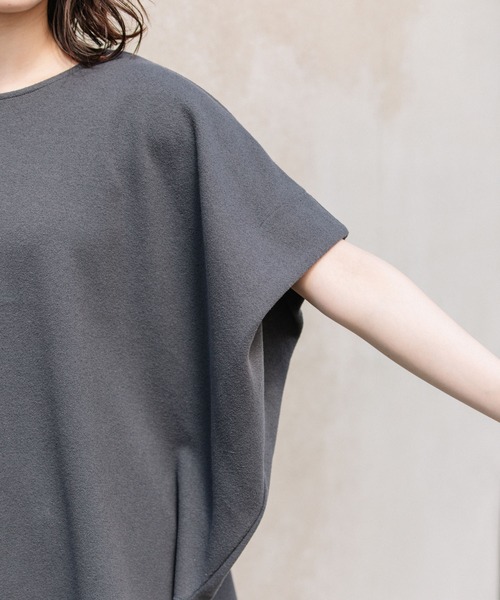 Munich（ミューニック）の「ダブルフェイスブークレータックショルダートップス（Tシャツ/カットソー・レディース・ブラック/オフホワイト/ダークグレー・FREE）」の15枚目の写真