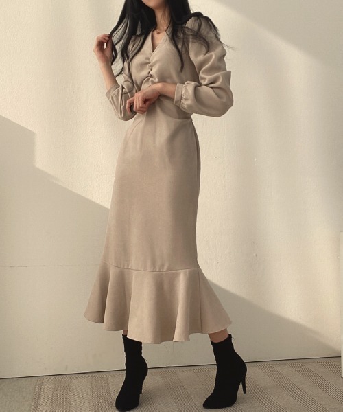 Diosfront(ディオスフロント)の「フロントギャザーマーメイドワンピース(ワンピース・レディース・ブラック/ベージュ/ローズ・M/L)」の20枚目の写真