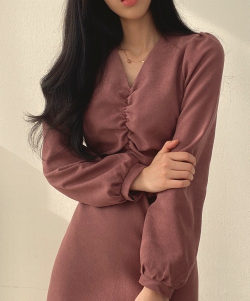 Diosfront(ディオスフロント)の「フロントギャザーマーメイドワンピース(ワンピース・レディース・ブラック/ベージュ/ローズ・M/L)」の14枚目の写真