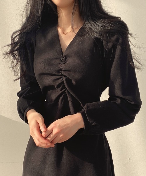 Diosfront(ディオスフロント)の「フロントギャザーマーメイドワンピース(ワンピース・レディース・ブラック/ベージュ/ローズ・M/L)」の19枚目の写真