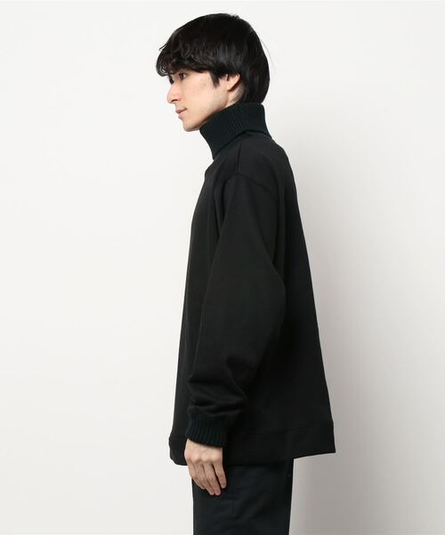 JUNRED（ジュンレッド）の「裏起毛タートルネックプルオーバー（スウェット・メンズ・グレー/ベージュ/ブラック・M/L/LL）」の4枚目の写真
