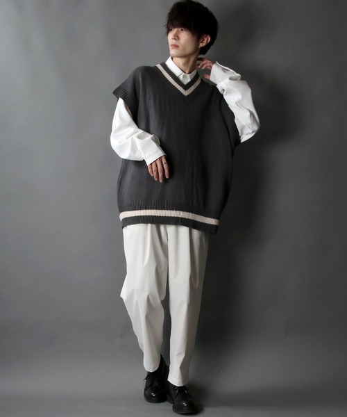 SITRY(シトリー)の「acrylic bulky Childen Knit vest/アクリルバルキー チルデン ニットベスト(ベスト・メンズ・チャコールグレー/グレイッシュブルー/オフホワイト/グリーン/ブラック/モカ・L/M/XL)」の17枚目の写真