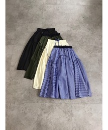 配色パイピングギャザースカート