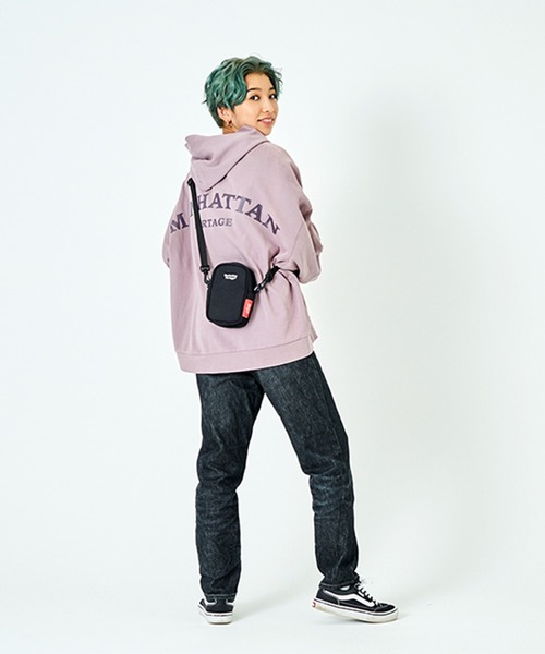 Manhattan Portage(マンハッタンポーテージ)の「Cobble Hill Bag (SM)(ショルダーバッグ・メンズ・ブラック・X-SMALL)」の5枚目の写真