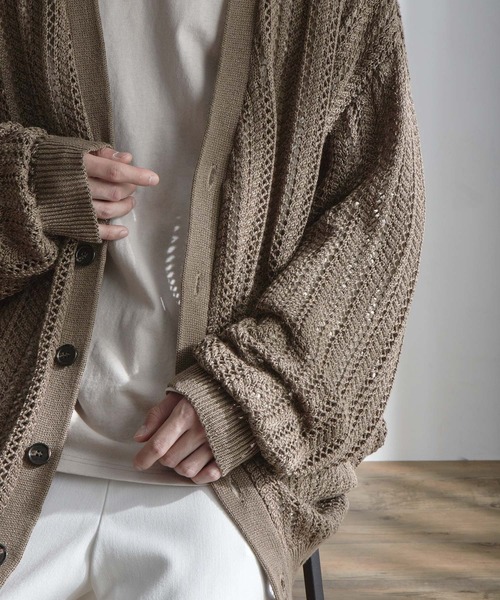 MONO-MART(モノマート)の「メッシュ編みボリュームニットルーズカーディガン(カーディガン/ボレロ・メンズ・モカ/パープル系/グレイッシュブルー/ブラック/ライトグレー/チャコール・M/L)」の18枚目の写真