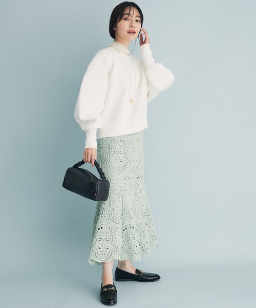 VIS（ビス）の「軽くソフトな肌触り。スフレタッチボリュームスリーブプルオーバー（スウェット・レディース・ネイビー/オフホワイト/ピンク・FREE）」の10枚目の写真