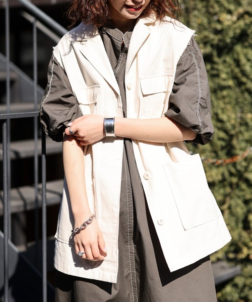 CIAOPANIC TYPY（チャオパニックティピー）の「配色ステッチボリュームスリーブワンピース（ワンピース・レディース・ホワイト/チャコールグレー/ベージュ・ONE SIZE）」の18枚目の写真