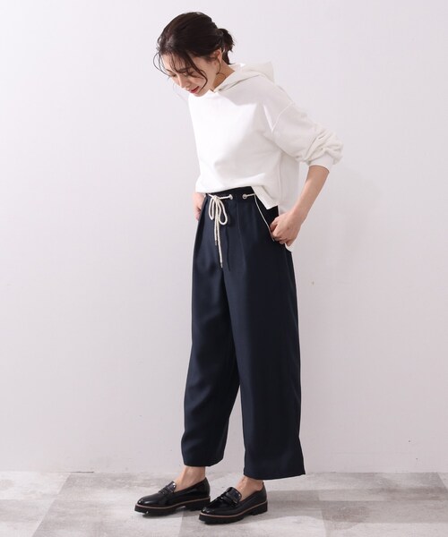 DRESKIP（ドレスキップ）の「◆コンパクト裏毛パ－カー（パーカー・レディース・グリーン/グレー系その他/ナチュラル/オフホワイト・02/03/04）」の16枚目の写真