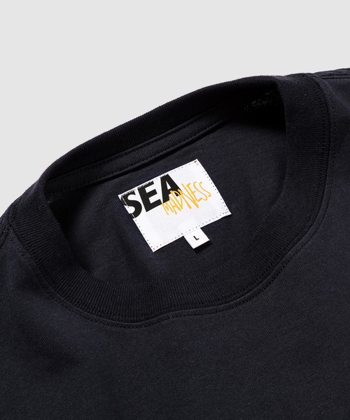 MADNESSの「MADNESS x WDS Tee (SEA)(Tシャツ/カットソー・メンズ・ネイビー/ブルー・SMALL/X-LARGE/LARGE/MEDIUM)」の3枚目の写真