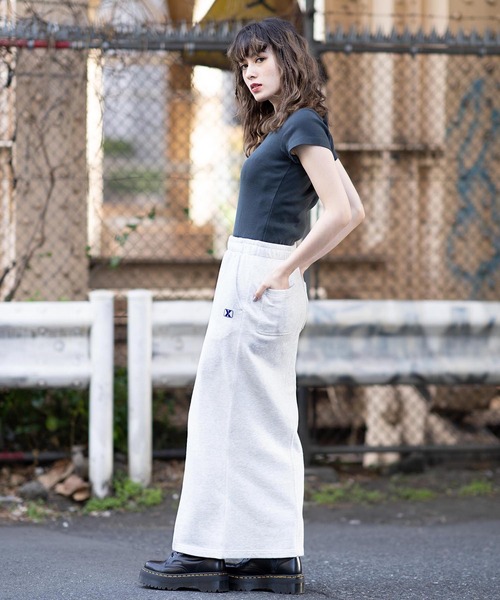 X-girl（エックスガール）の「ONE STAR S/S BABY TEE（Tシャツ/カットソー・レディース・チャコール/オレンジ/ホワイト・M/S）」の5枚目の写真