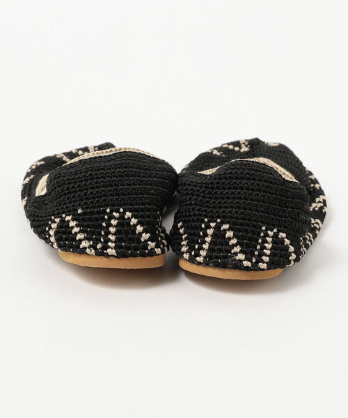 KASHURA（カシュラ）の「KASHURA / カシュラ バレエ シューズ（サンダル・メンズ・ブラック/ベージュ・40/41/42）」の7枚目の写真