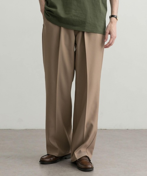 Wrangler（ラングラー）の「『別注』Wrangler×URBAN RESEARCH iD　TUCK WIDE WRANCHER（その他パンツ・メンズ・ベージュ・LARGE/MEDIUM/SMALL）」の3枚目の写真