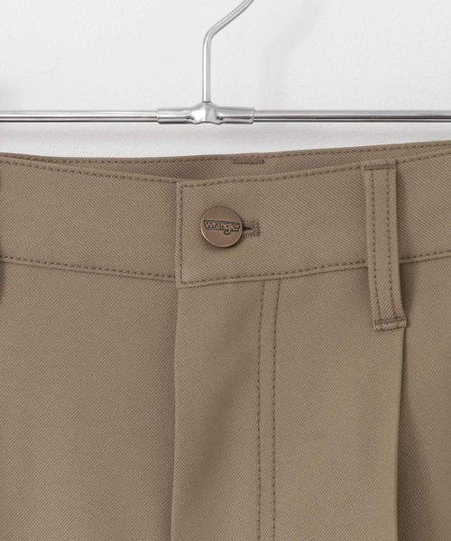Wrangler（ラングラー）の「『別注』Wrangler×URBAN RESEARCH iD　TUCK WIDE WRANCHER（その他パンツ・メンズ・ベージュ・LARGE/MEDIUM/SMALL）」の15枚目の写真