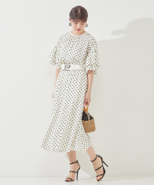 Tiara（ティアラ）の「サテンドットプリント切り替えマーメイドフレアスカート（スカート・レディース・チャコールグレー/ブラック/オフホワイト・FREE）」の7枚目の写真