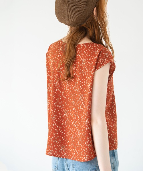 Crisp（クリスプ）の「フラワーフレンチブラウス（シャツ/ブラウス・レディース・レッド/ブルー・FREE）」の16枚目の写真