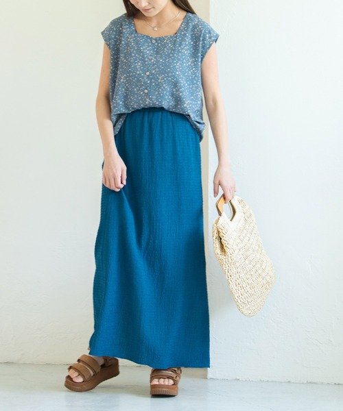 Crisp（クリスプ）の「フラワーフレンチブラウス（シャツ/ブラウス・レディース・レッド/ブルー・FREE）」の3枚目の写真