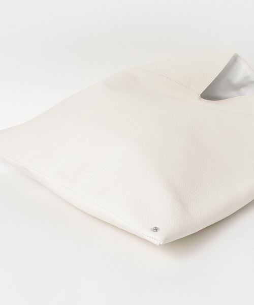 MM6 Maison Margiela（ｴﾑｴﾑｼｯｸｽ ﾒｿﾞﾝ ﾏﾙｼﾞｪﾗ）の「MM6 Classic Japanese（ハンドバッグ・レディース・ホワイト・FREE）」の3枚目の写真