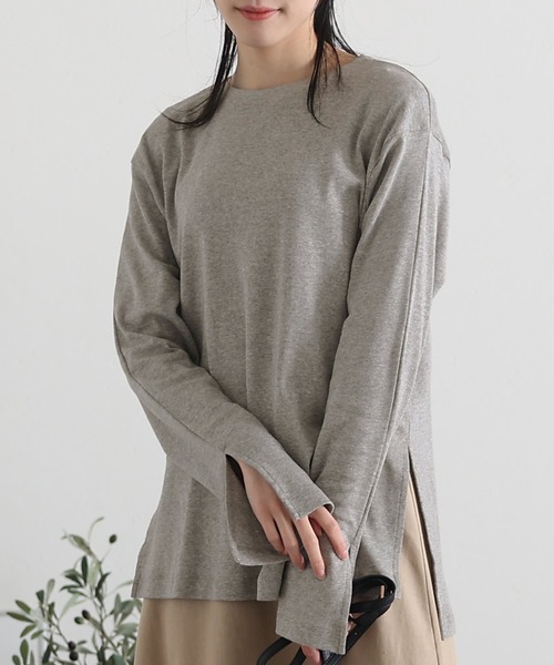 ElegChic(エレグシック)の「スリット スリーブカットソー 長袖 (Tシャツ/カットソー・レディース・ブラック/ベージュ/オフホワイト/杢グレー・4L/M/XL)」の3枚目の写真