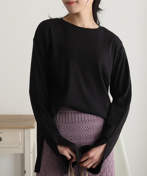 ElegChic(エレグシック)の「スリット スリーブカットソー 長袖 (Tシャツ/カットソー・レディース・ブラック/ベージュ/オフホワイト/杢グレー・4L/M/XL)」の1枚目の写真