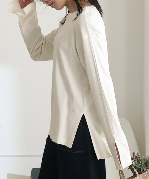 ElegChic(エレグシック)の「スリット スリーブカットソー 長袖 (Tシャツ/カットソー・レディース・ブラック/ベージュ/オフホワイト/杢グレー・4L/M/XL)」の10枚目の写真