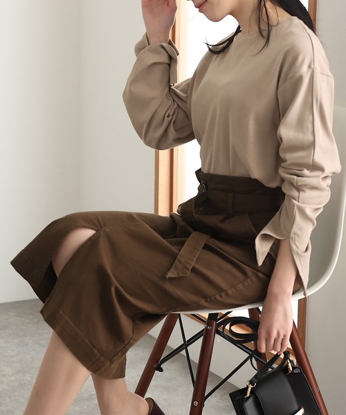 ElegChic(エレグシック)の「スリット スリーブカットソー 長袖 (Tシャツ/カットソー・レディース・ブラック/ベージュ/オフホワイト/杢グレー・4L/M/XL)」の16枚目の写真