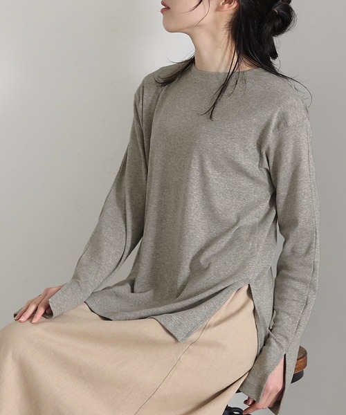 ElegChic(エレグシック)の「スリット スリーブカットソー 長袖 (Tシャツ/カットソー・レディース・ブラック/ベージュ/オフホワイト/杢グレー・4L/M/XL)」の17枚目の写真