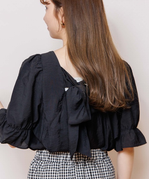flower(フラワー)の「エアリーリボンハーフトップ(シャツ/ブラウス・レディース・ホワイト/ブラック/パープル/カーキ・FREE)」の3枚目の写真
