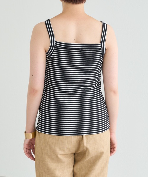 natural couture（ナチュラルクチュール）の「スクエアネックリブキャミソール（キャミソール・レディース・ブラック/ベージュ/グリーン・FREE）」の6枚目の写真