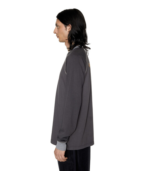 DIESEL(ディーゼル)の「メンズ Tシャツ ロンT(Tシャツ/カットソー・メンズ・グレー/ライトグレー・X-SMALL/XX-LARGE/LARGE/MEDIUM/SMALL/X-LARGE/XXX-LARGE)」の17枚目の写真