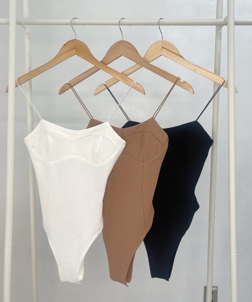 esutoreja（エストレジャ）の「シンプルボディスーツ（Tシャツ/カットソー・レディース・ホワイト/ブラック/ベージュ・M/S）」の16枚目の写真