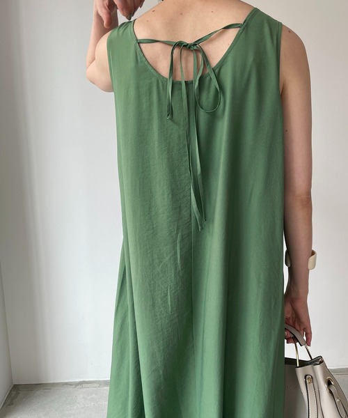 210nouve（トゥージュヌーブ）の「シャドーストライプバックリボンワンピース（ワンピース・レディース・ホワイト/ブラック/ライム/グリーン・FREE）」の19枚目の写真