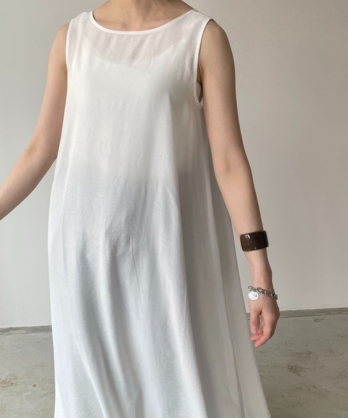 210nouve（トゥージュヌーブ）の「シャドーストライプバックリボンワンピース（ワンピース・レディース・ホワイト/ブラック/ライム/グリーン・FREE）」の7枚目の写真