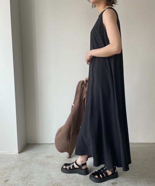 210nouve（トゥージュヌーブ）の「シャドーストライプバックリボンワンピース（ワンピース・レディース・ホワイト/ブラック/ライム/グリーン・FREE）」の6枚目の写真