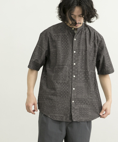 MANUAL ALPHABET（マニュアル アルファベット）の「MANUAL ALPHABET　JQ PAISLEY LOOSEFIT B/C（シャツ/ブラウス・メンズ・チャコールグレー/ブラウン・3/2）」の4枚目の写真