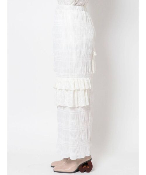 merry jenny（メリージェニー）の「remakeフリルロングスカート（スカート・レディース・オフホワイト/ブラック・FREE）」の22枚目の写真