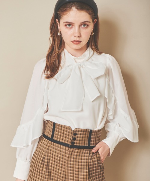 31 Sons de mode（トランテアン　ソン　ドゥ　モード）の「袖フリルブラウス（シャツ/ブラウス・レディース・オフホワイト/ピンク/イエロー・36）」の8枚目の写真