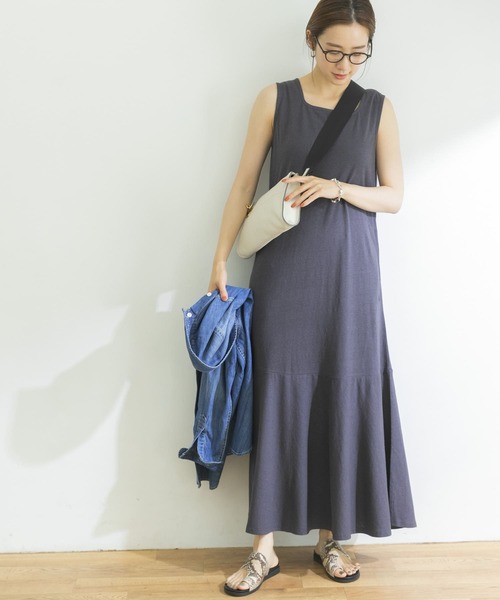 URBAN RESEARCH（アーバンリサーチ）の「リネンコットンカットワンピース（ワンピース・レディース・チャコールグレー/ナチュラル・FREE）」の4枚目の写真