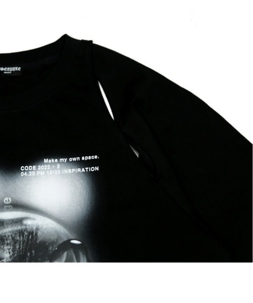 ROSEAPPLE STUDIO(ローズアップルスタジオ)の「【ROSEAPPLE STUDIO/ローズアップルスタジオ】222 Cutout graphic t-shirts/プリントT 半袖トップス 半袖Tシャツ 白Tシャツ 黒Tシャツ ゴシック ビッグサイズ オーバーサイズ スリット(Tシャツ/カットソー・レディース・ホワイト/ブラック・ONE SIZE)」の20枚目の写真